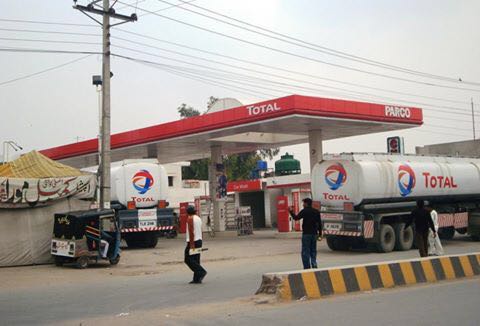 CONSTRUCTION OF FILLING STATION WITH ALL INFRASTRUCTURE.
